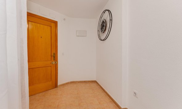 Reventa - Apartment -
Torrevieja - Centro