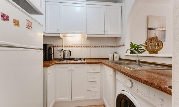 Reventa - Apartment -
Torrevieja - Centro