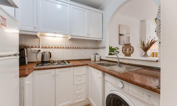 Reventa - Apartment -
Torrevieja - Centro
