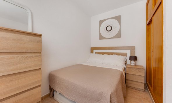 Reventa - Apartment -
Torrevieja - Centro