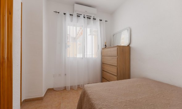 Reventa - Apartment -
Torrevieja - Centro