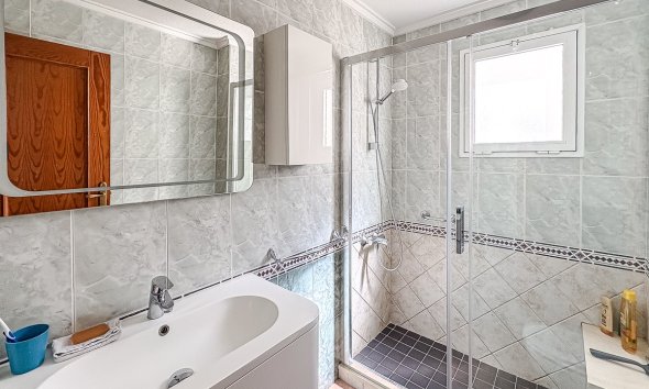 Reventa - Apartment -
Torrevieja - Costa Blanca