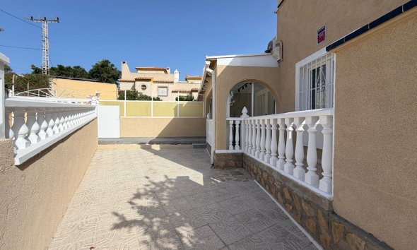 Revente - Town House -
Torrevieja - Miramar - Torre Del Moro