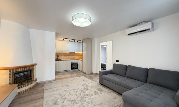 Revente - Town House -
Torrevieja - Miramar - Torre Del Moro