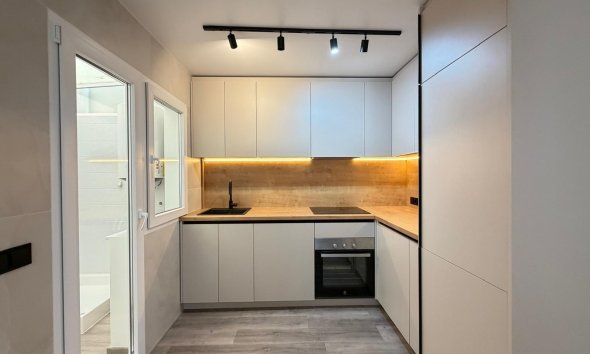 Revente - Town House -
Torrevieja - Miramar - Torre Del Moro