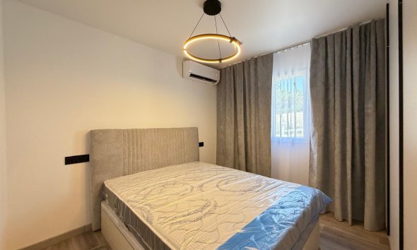 Revente - Town House -
Torrevieja - Miramar - Torre Del Moro