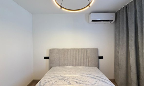 Revente - Town House -
Torrevieja - Miramar - Torre Del Moro