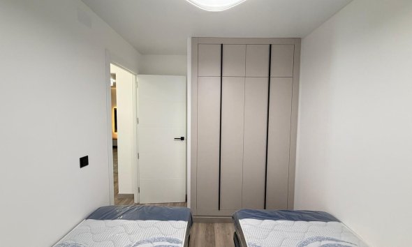 Revente - Town House -
Torrevieja - Miramar - Torre Del Moro