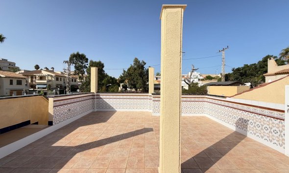 Revente - Town House -
Torrevieja - Miramar - Torre Del Moro