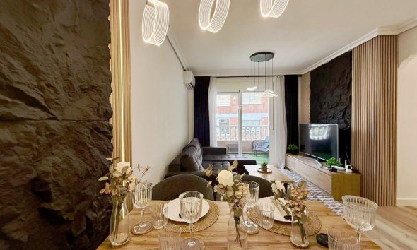 Revente - Apartment -
Torrevieja - Playa del Cura