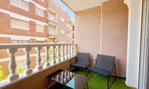 Revente - Apartment -
Torrevieja - Playa del Cura