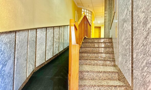 Revente - Apartment -
Torrevieja - Playa del Cura
