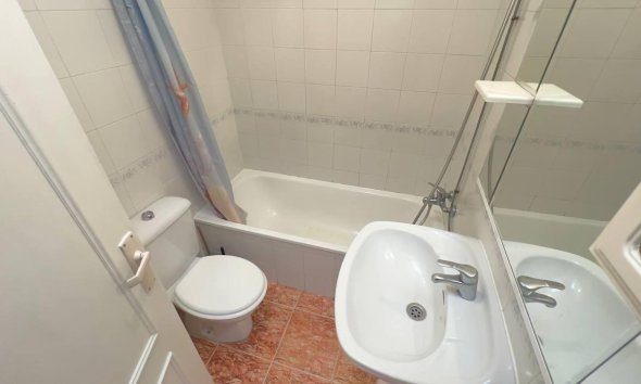 Revente - Bungalow -
Torrevieja - Los Balcones