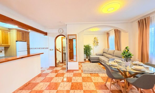 Revente - Town House -
Orihuela Costa - Las Filipinas