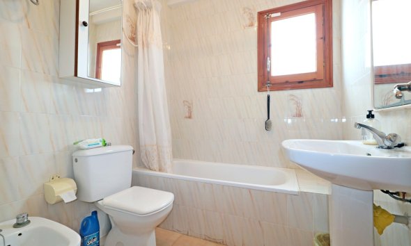 Revente - Bungalow -
Torrevieja - El Acequión - Los Náufragos