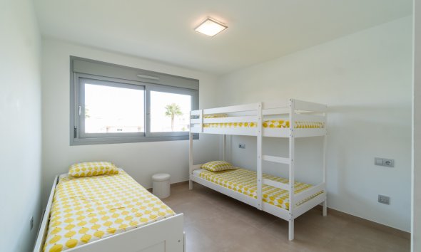 Revente - Bungalow -
Vistabella Golf Entre Naranjos - Inland