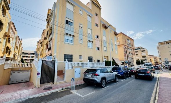 Revente - Apartment -
La Mata - Costa Blanca