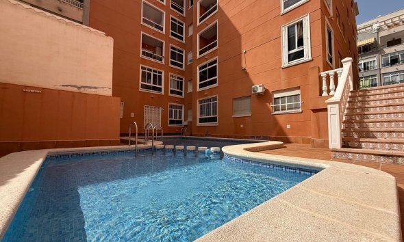 Revente - Apartment -
Torrevieja - Curva Del Palangre