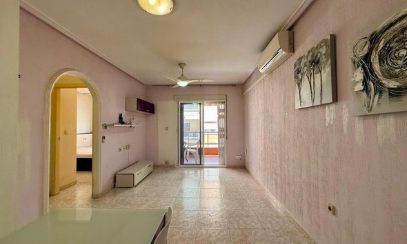Revente - Apartment -
Torrevieja - Curva Del Palangre