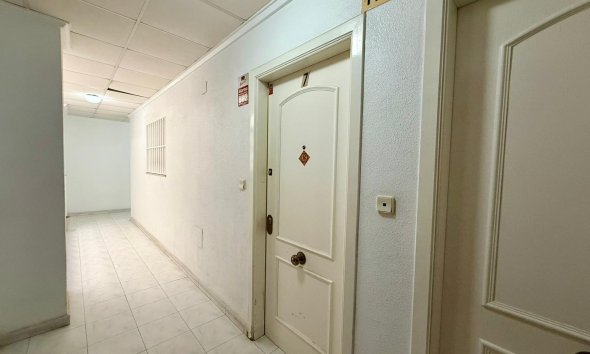 Revente - Apartment -
Torrevieja - Curva Del Palangre
