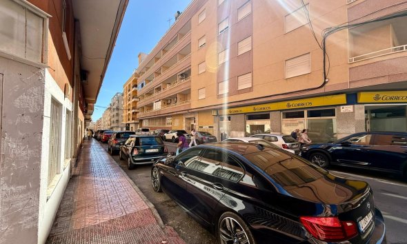 Revente - Apartment -
Torrevieja - Curva Del Palangre