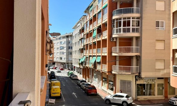 Revente - Apartment -
Torrevieja - Curva Del Palangre