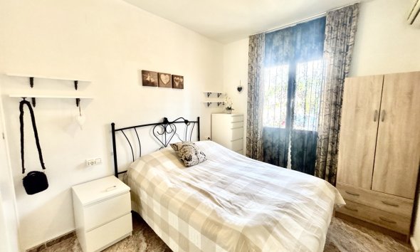 Revente - Apartment -
La Zenia - Costa Blanca