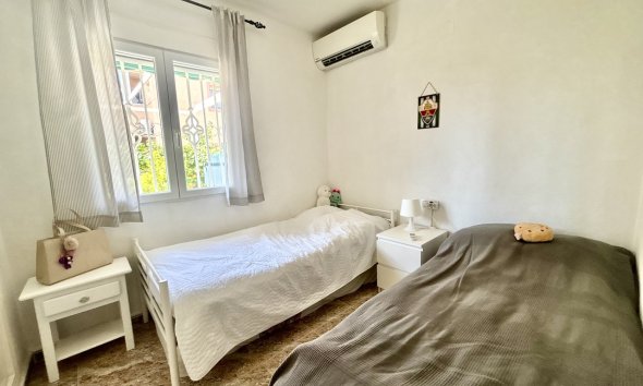 Revente - Apartment -
La Zenia - Costa Blanca