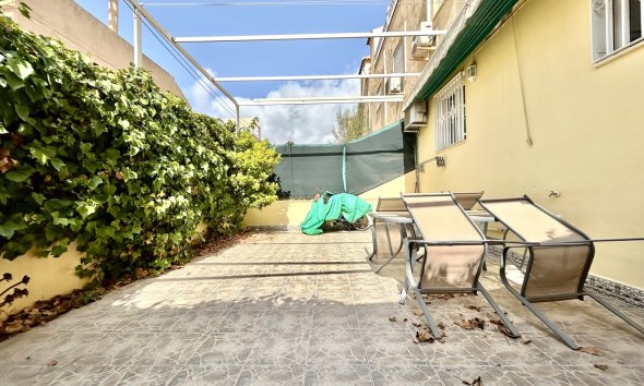 Revente - Apartment -
La Zenia - Costa Blanca