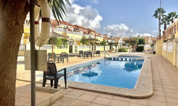 Revente - Apartment -
La Zenia - Costa Blanca