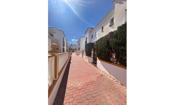 Revente - Bungalow -
Torrevieja - Torre La Mata
