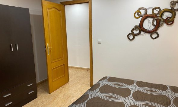 Revente - Apartment -
Torrevieja - Estacion De Autobuses