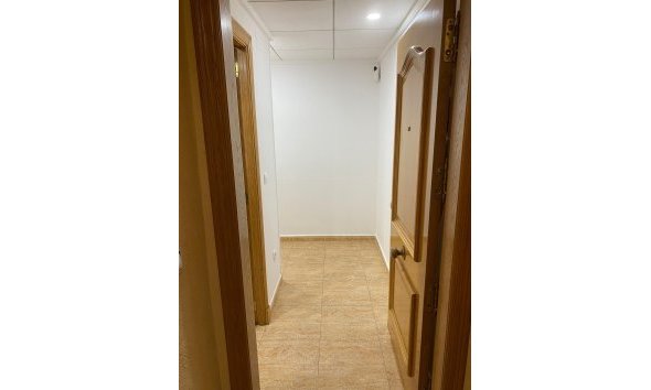 Revente - Apartment -
Torrevieja - Estacion De Autobuses