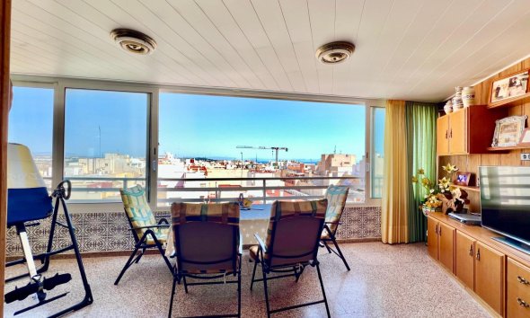 Revente - Apartment -
Torrevieja - La Mata