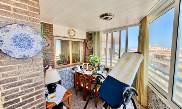 Revente - Apartment -
Torrevieja - La Mata