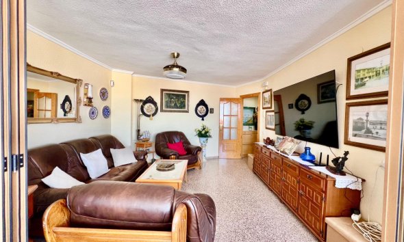 Revente - Apartment -
Torrevieja - La Mata