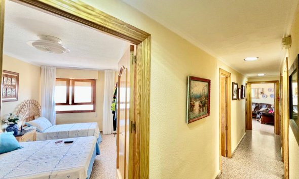 Revente - Apartment -
Torrevieja - La Mata