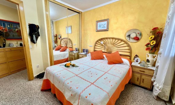 Revente - Apartment -
Torrevieja - La Mata
