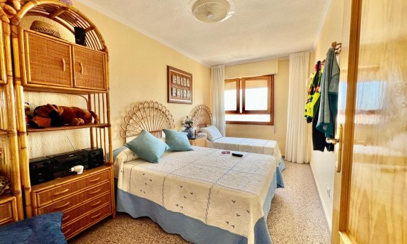Revente - Apartment -
Torrevieja - La Mata