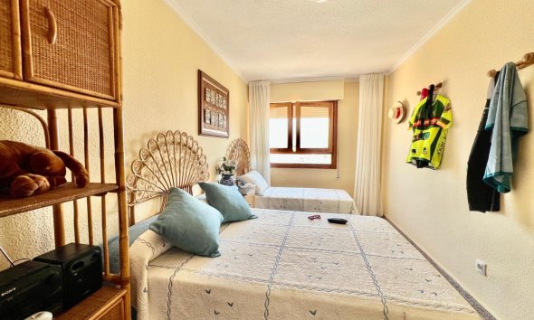 Revente - Apartment -
Torrevieja - La Mata