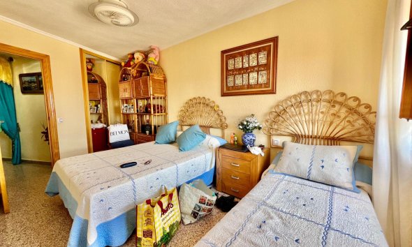 Revente - Apartment -
Torrevieja - La Mata