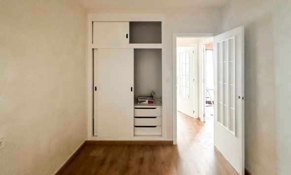 Revente - Apartment -
Torrevieja - Costa Blanca