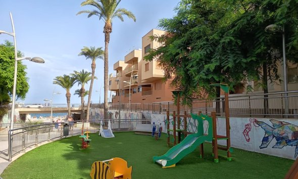 Revente - Attique -
Pilar de la Horadada - Costa Blanca