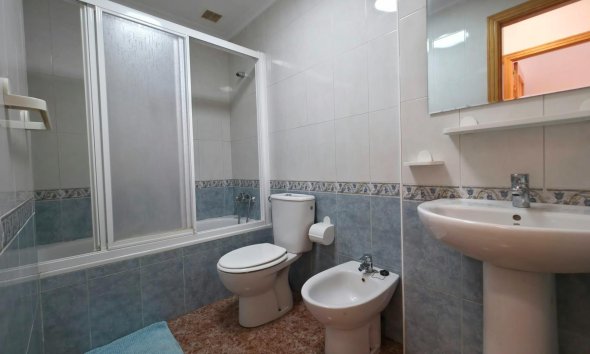 Resale - Bungalow -
Torrevieja - Los Balcones - Los Altos del Edén