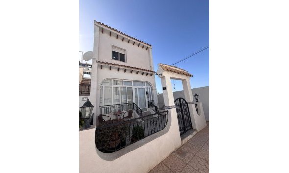 Revente - Town House -
Villamartin - Costa Blanca