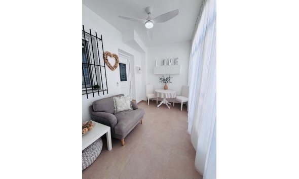 Revente - Town House -
Villamartin - Costa Blanca