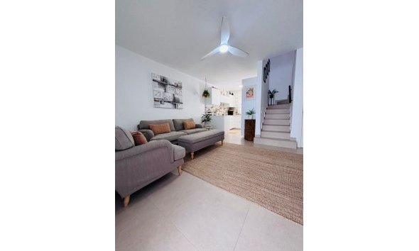 Revente - Town House -
Villamartin - Costa Blanca