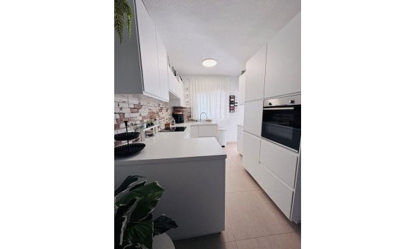 Revente - Town House -
Villamartin - Costa Blanca