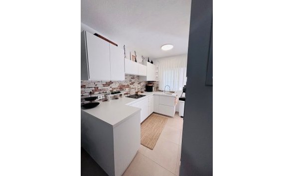 Revente - Town House -
Villamartin - Costa Blanca