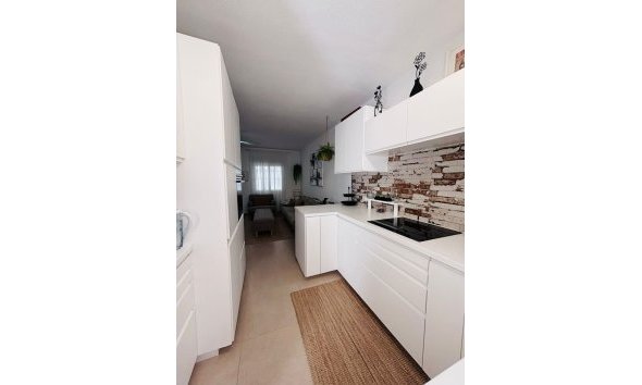 Revente - Town House -
Villamartin - Costa Blanca
